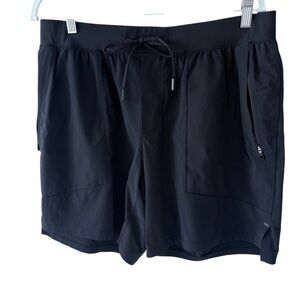 Lululemon LTT License to Train Linerless Short 7 inch.